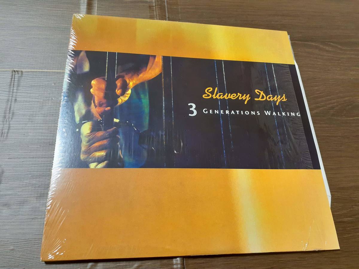 L3316◆12 / 3 Generations Walking / Slavery Days拍卖