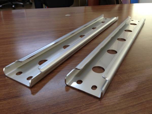 マツダ ビアンテ 強化フロアサポートバー ボディ補強拍卖