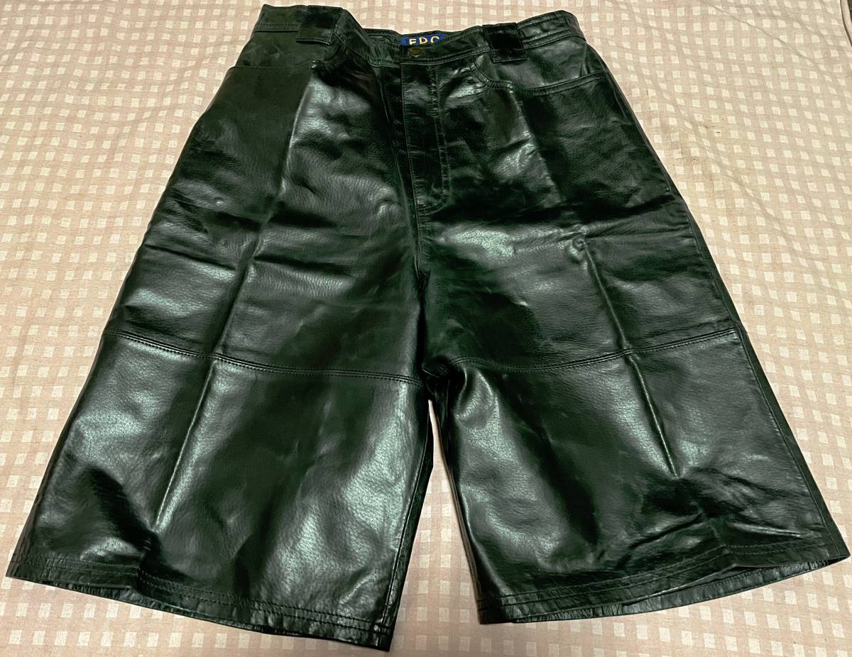 格安 値引き 新古品((ヴィンテージ)豚皮ハーフパンツ M?拍卖