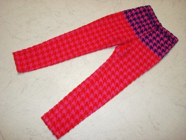 ● HOUSE OF HOLLAND ハウスオブホーランド 蛍光 ピンク レッド 千鳥格子 ボア 毛糸刺繍 レディース ボトムス パンツ サイズ UK6 EU32 US4拍卖