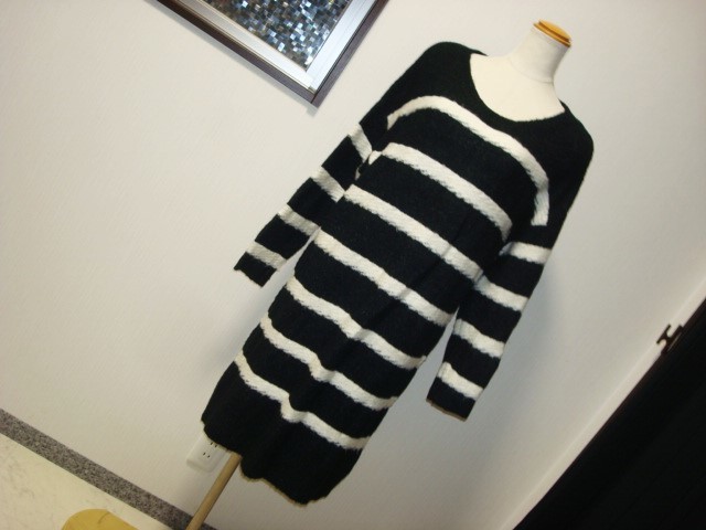 ● 美品 オペークドットクリップ ワールド 白黒 ボーダー 厚地 ふわふわ ボア レディース 40号 Lサイズ 長袖 ニットセーター ワンピース 11拍卖