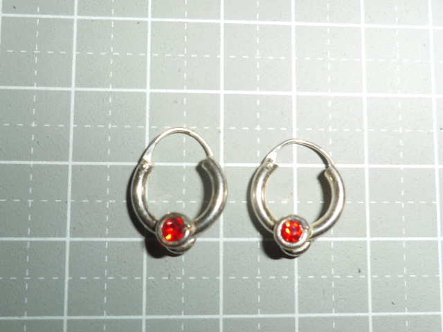 フープピアス シルバー925 赤 12mm 拍卖