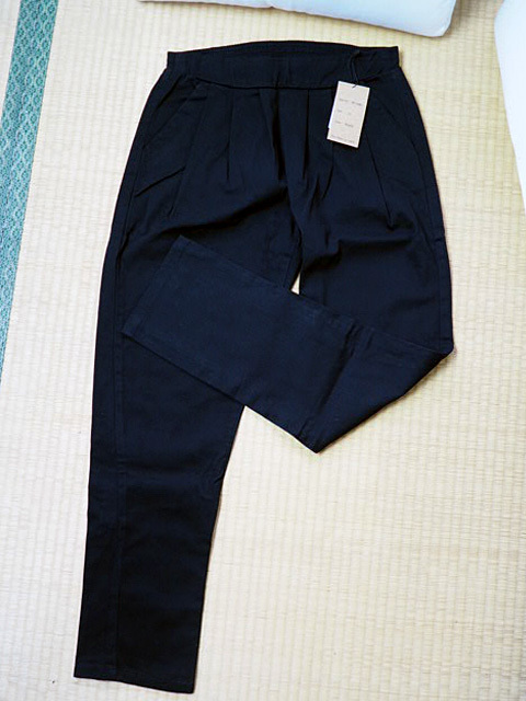 新品未使用 LARU ブラック綿パンツ・LL・1208拍卖