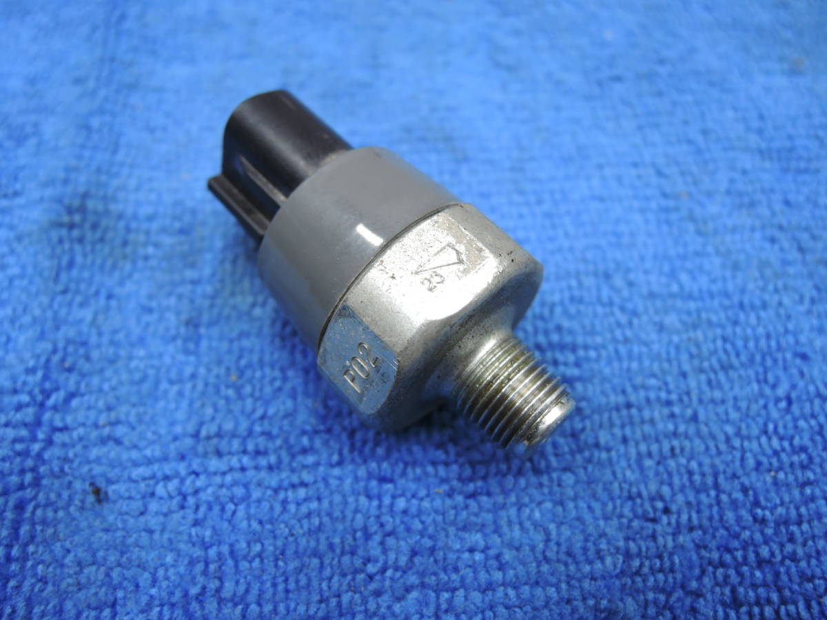 【詳細不明・売切】 ZVW30 プリウス 純正 油圧 センサー 走行距離10600km エンジン部 【動作車両】拍卖