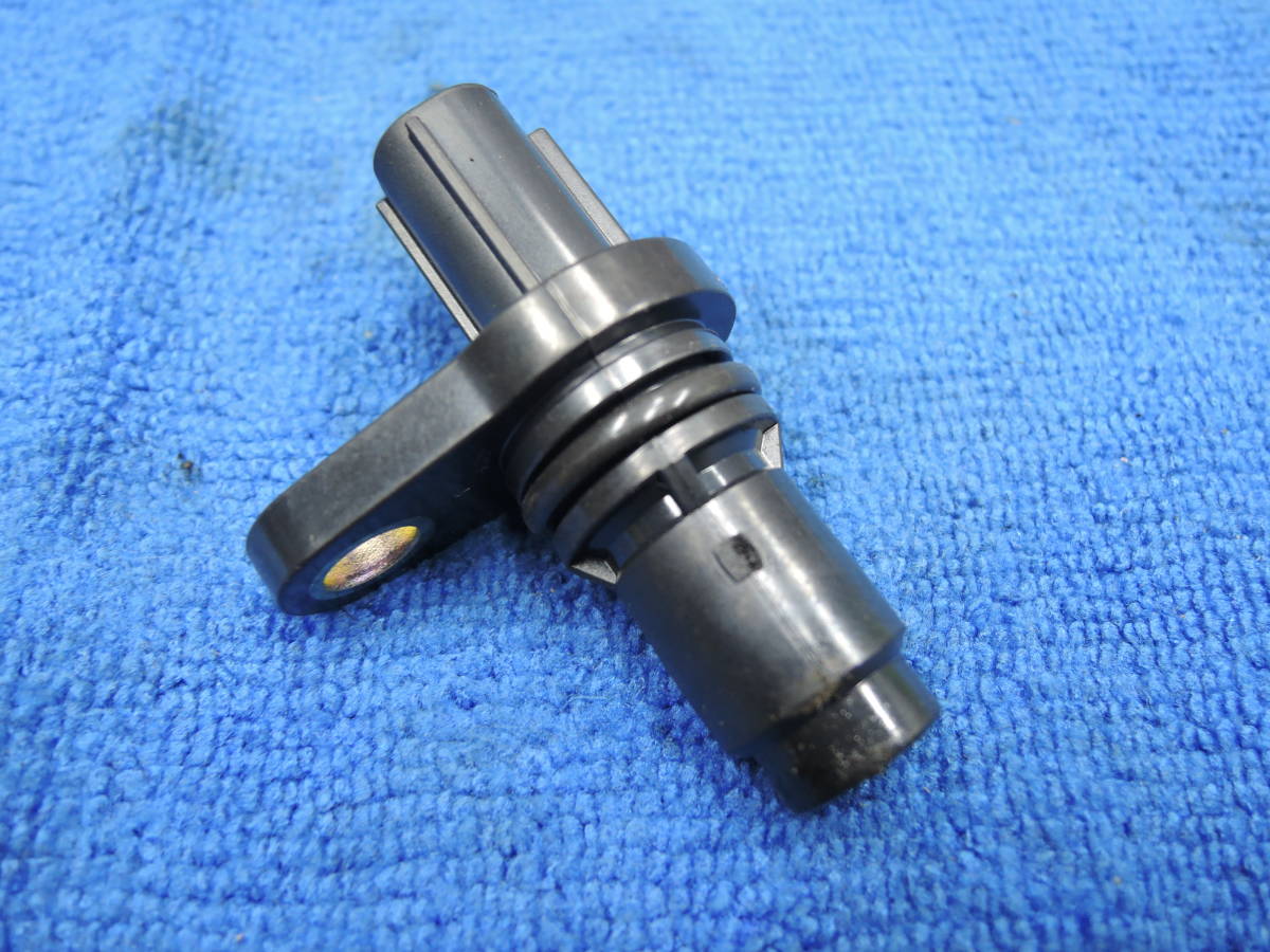 【詳細不明・売切】 ZVW30 プリウス 純正 カム 角 ポジション センサー 走行距離10600km エンジン部 【動作車両】拍卖