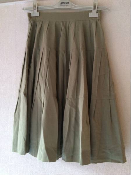 GABI プリーツスカート カーキ拍卖