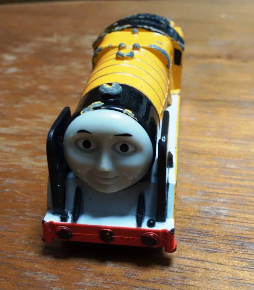 トミカ トーマス No.T10 マードック αシステム 中古 絶版 黄色拍卖