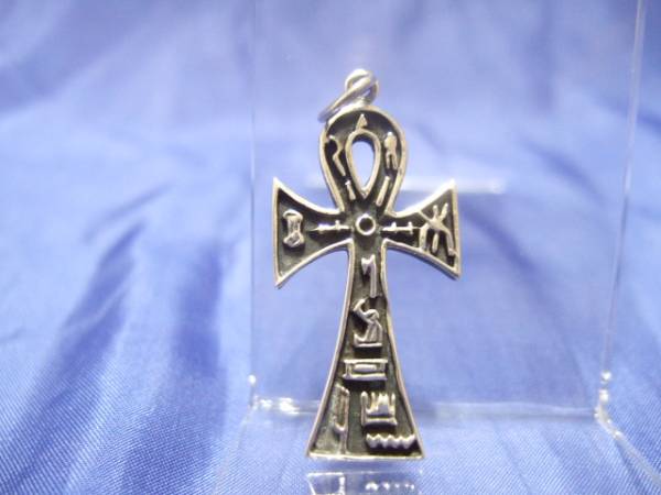 横浜最新 SILVER925 銀ペンダントクロス♪アンク 4g送料220円ξgtξ ξ22s拍卖