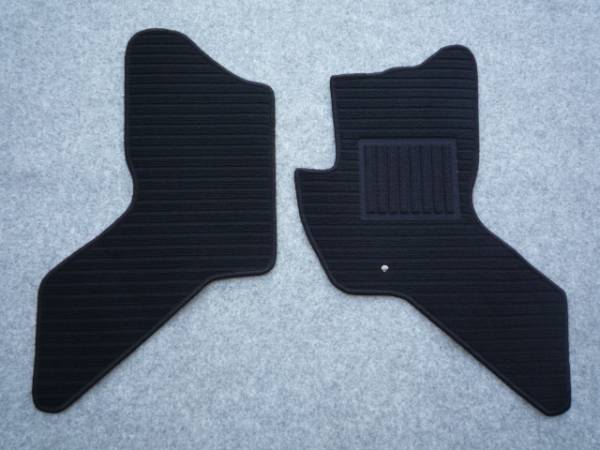 SUZUKIエブリィ DA62V/DA62W フロントマット新品EE1-k①+④拍卖