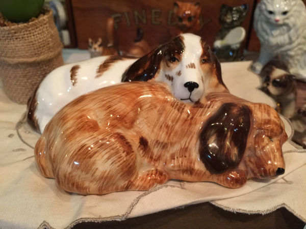 ENESCO JAPAN わんちゃんの昼寝 陶器 犬拍卖