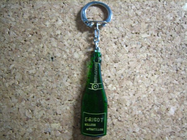 古 キーホルダー シャンパン ボトル グリーン 緑拍卖
