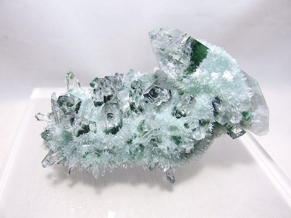 ☆★神秘★癒し★グリーンファントム 水晶クラスター★新種★11拍卖