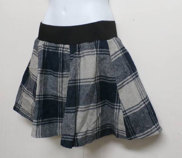 【12857】 イーハイフンワールドギャラリー ゴム (スカート)拍卖