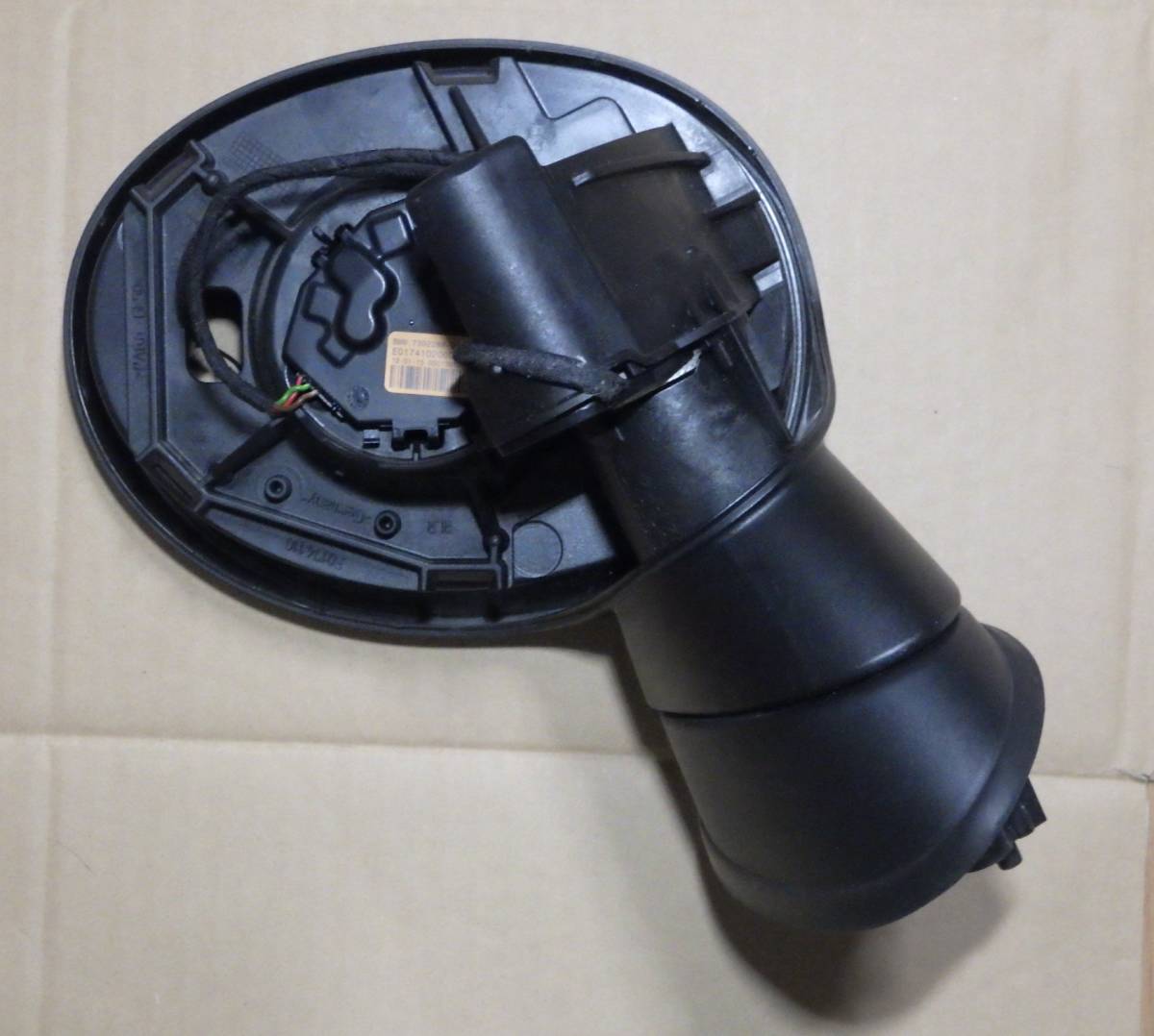 即決 F○○系 ミニ ドアミラー 右 7392288-03 台座の高さ約4cm (未確認事項がありますので本文参照願います) ※送込拍卖