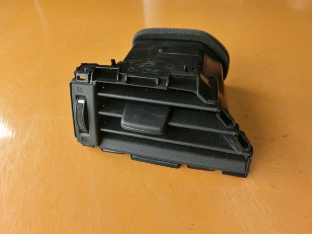 スイフト 吹き出し口 左 平成29年 DBA-ZC83S エアコン XG 3.1万km 拍卖