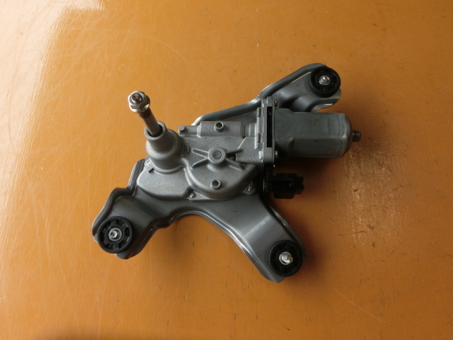 スイフト ワイパー モーター 平成29年 DBA-ZC83S リア XG 3.1万km 拍卖