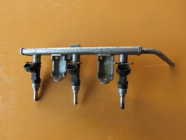 ★前期モコ インジェクター a平成25年 DBA-MG33S インジェクターパイプ X拍卖