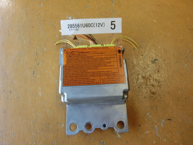 後期ノート コンピューター 平成24年 DBA-E11 エアバック 285561U60C 15X SV 後期 4.3万km拍卖