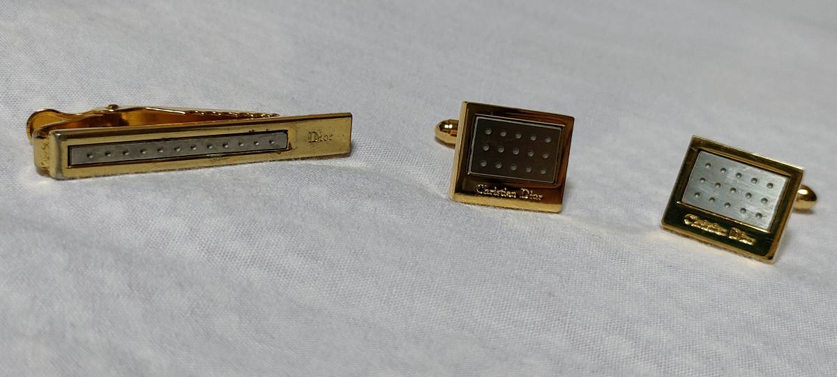 正規 激レア! ディオールDior ロゴ パンチングドット スクエアカフス ネクタイピン SET カフリンクス クリップタイバー エンブレムタイピン拍卖