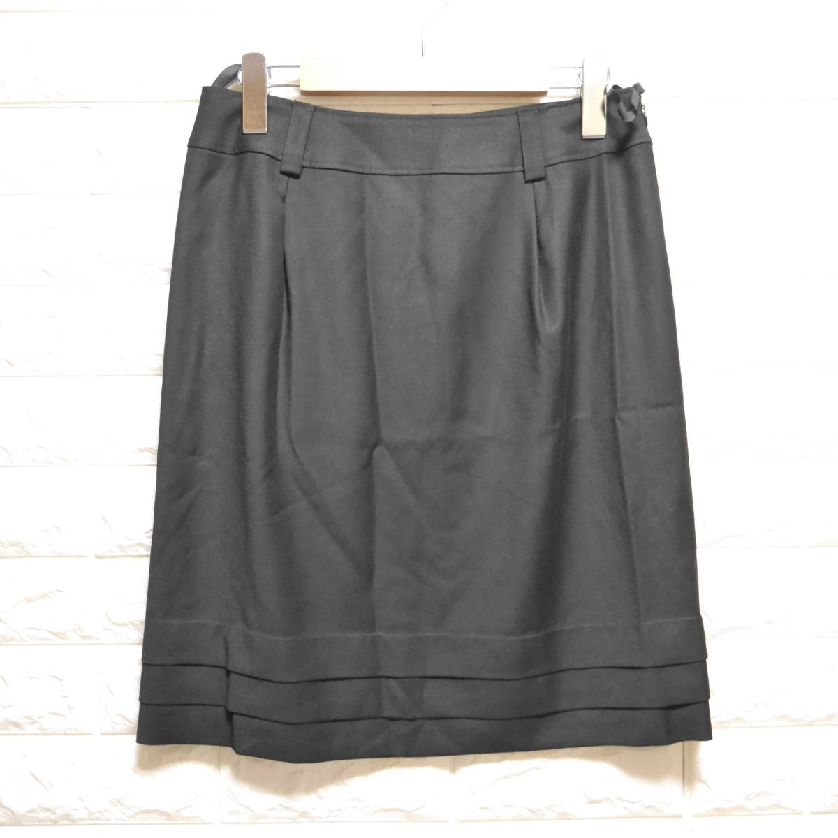 A361 ◆ 22OCTOBRE | ヴァンドゥ-オクトーブル スカート 黒系 中古 サイズ38拍卖