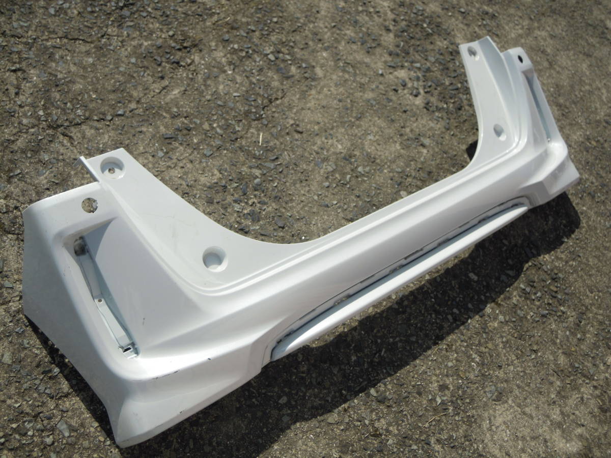 Q N-BOX カスタム JF3 JF4 リアバンパー 71501-TTA-J000拍卖