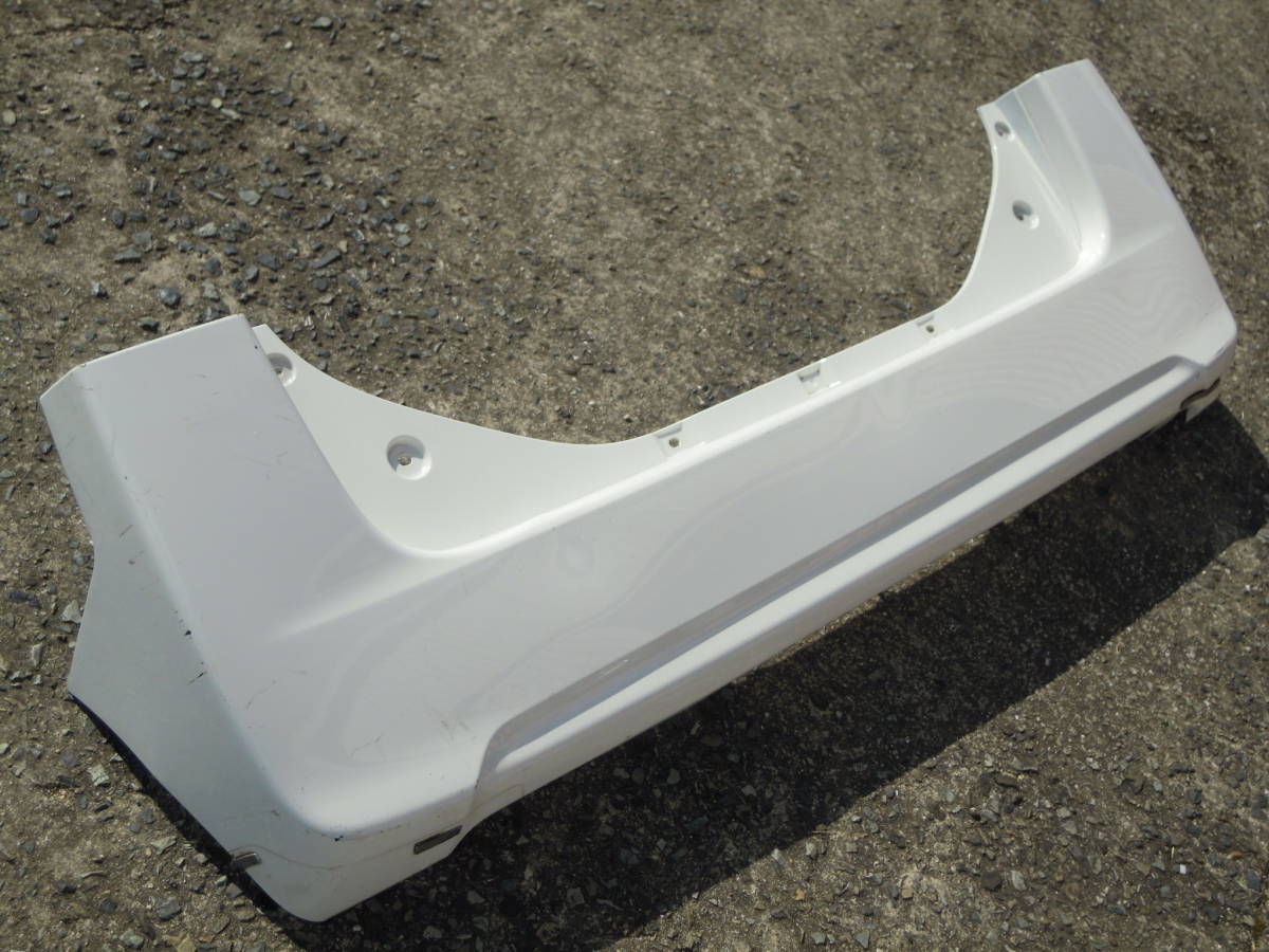 Q LA600S LA610S タント 純正 リアバンパー 52159-B2730拍卖