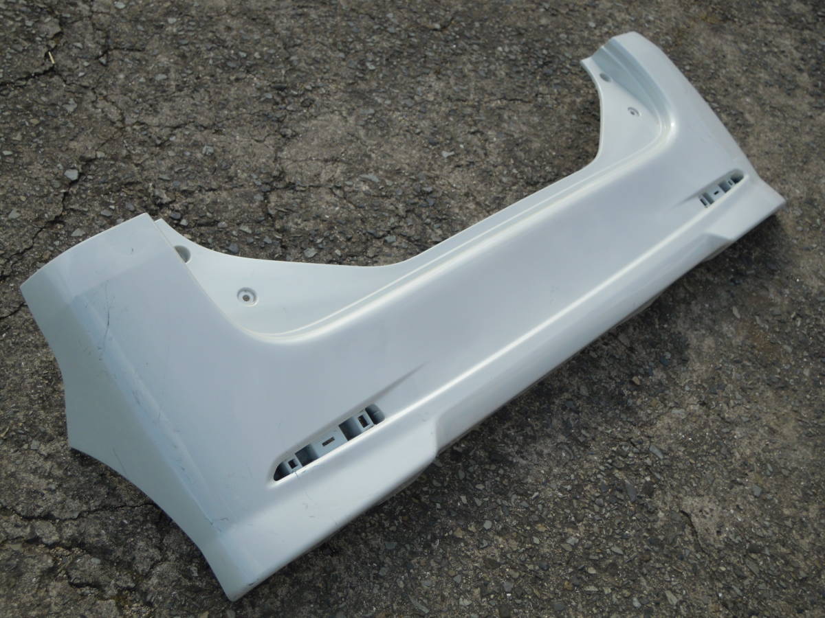 Q L375S L385S タントカスタム 純正 リアバンパー 52159-B2420拍卖