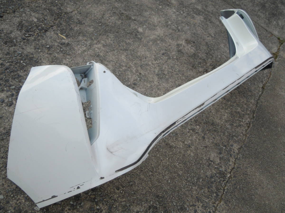 Q プリウス ZVW50 ZVW51 ZVW55 前期 純正 リアバンパー 52159-47110拍卖