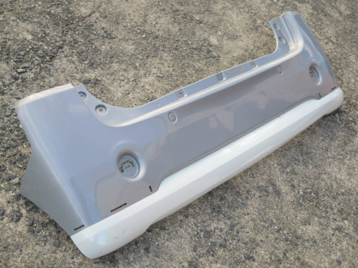 Q ムーヴ キャンバス 純正 リアバンパー LA800S 52159-B2A60 拍卖