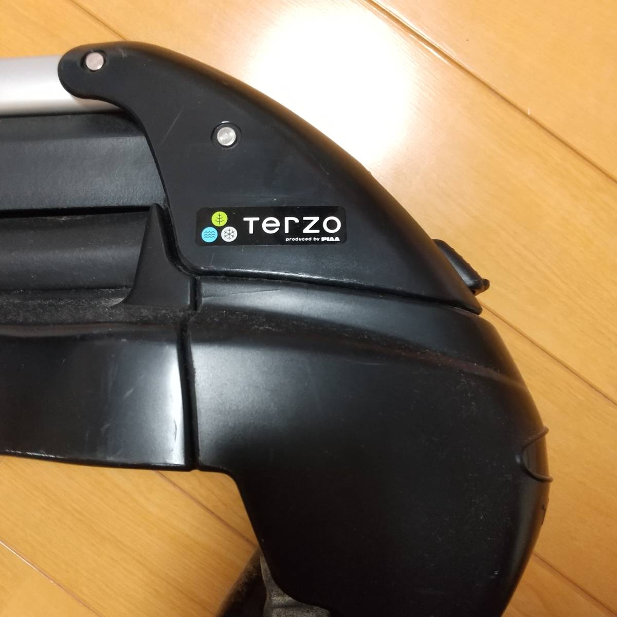 ★PIAA TERZO スキー・スノーボードキャリア TULIPA-Z ルーフオン SS101ZS マットシルバー 60系ハリアー EH405 取付ホルダーセット★拍卖