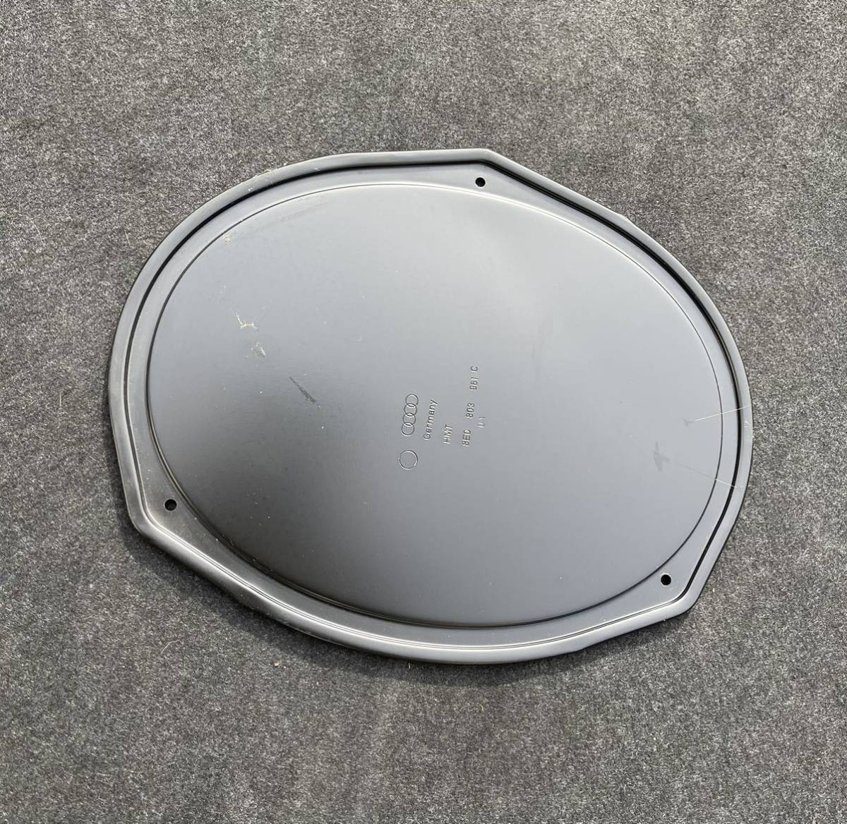 アウディ A4 8E B7 2005年 フューエルポンプ カバー 8e0803961c   A-3105拍卖