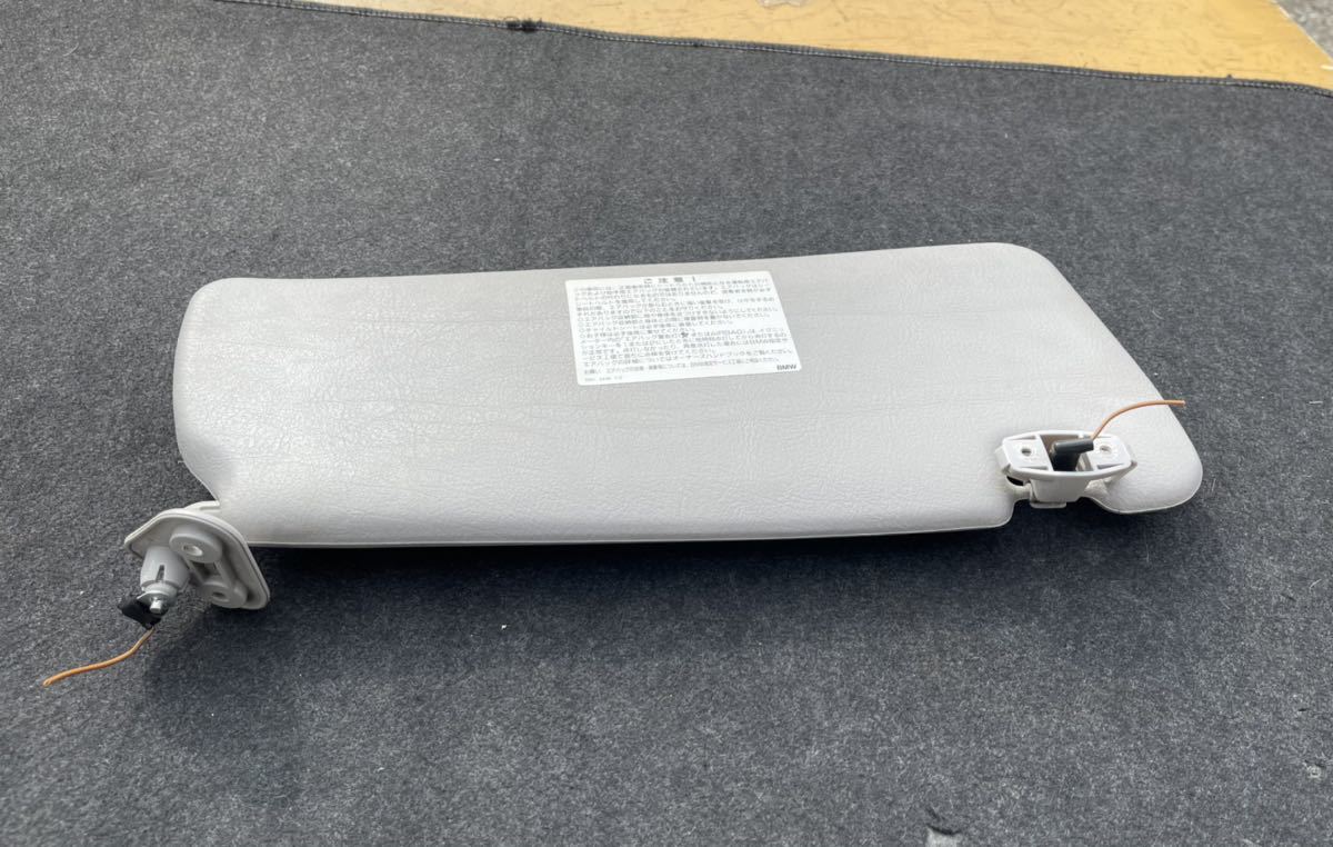BMW E36 323i E-CB25 1997年 サンバイザー 90010436710 318i 320i A- 3160拍卖