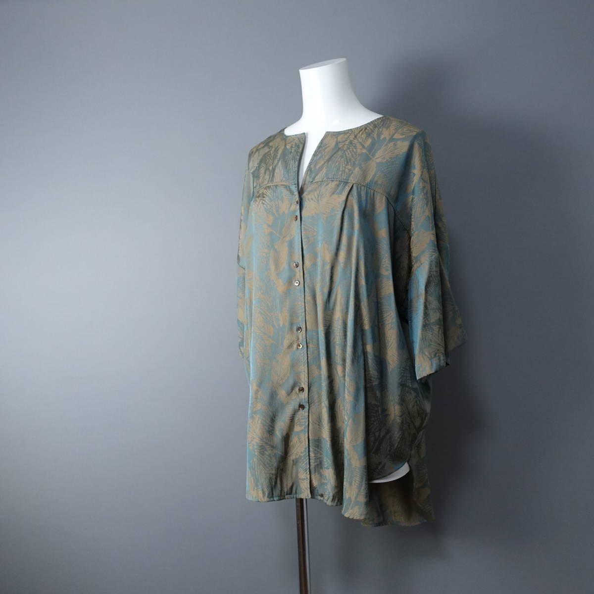 CHIGNON/シニヨン/F/半袖シャツ/グリーン系/緑系/レディース/ブラウス拍卖