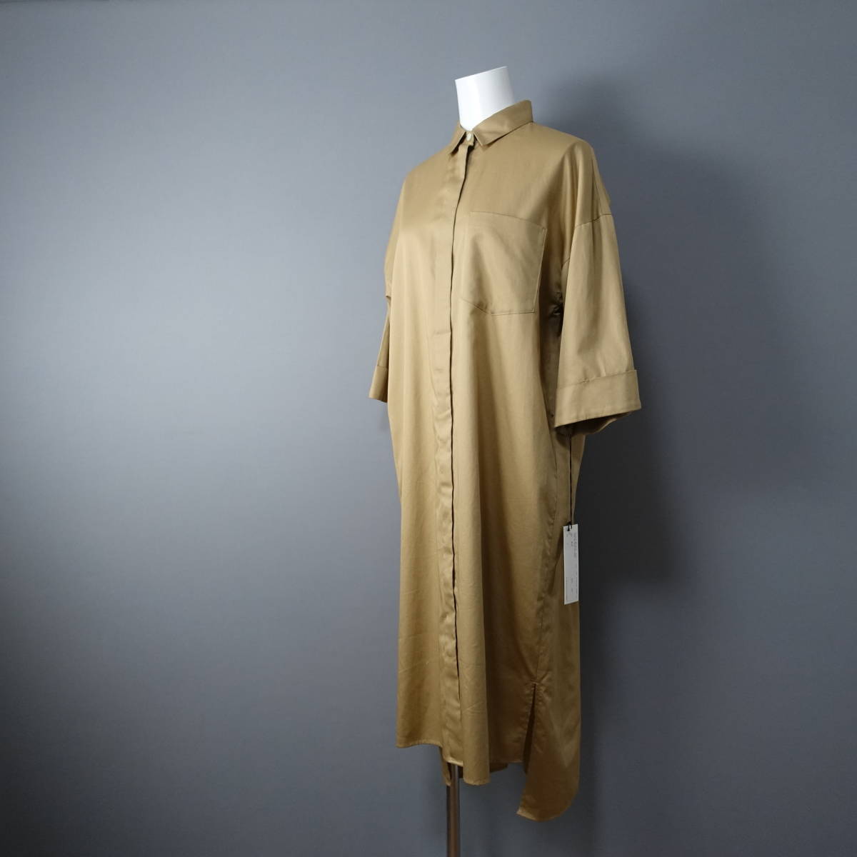新品未使用*RITA/リタ/F/定価22,000円+税/日本製/シャツワンピース/ベージュ/レディース拍卖