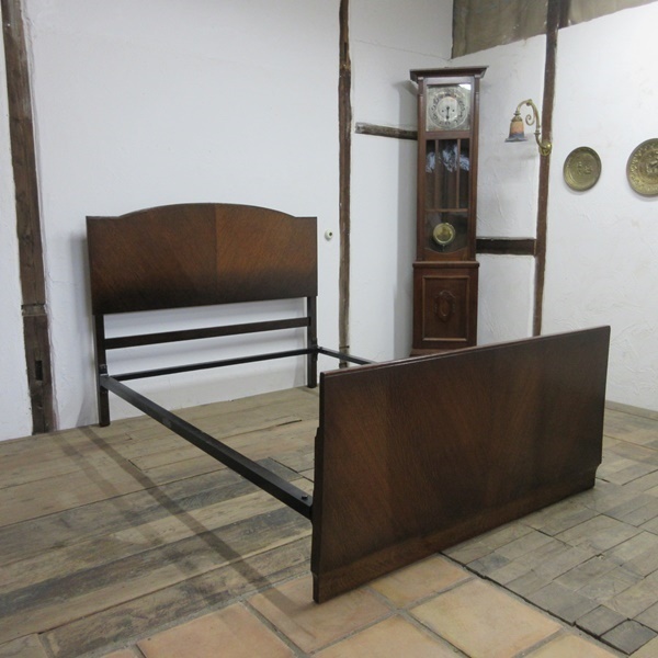 イギリス アンティーク 家具 ベッドフレーム 木製 オーク無垢材 アイアンフレーム 英国 OTHERFUNITURE 6219cz拍卖