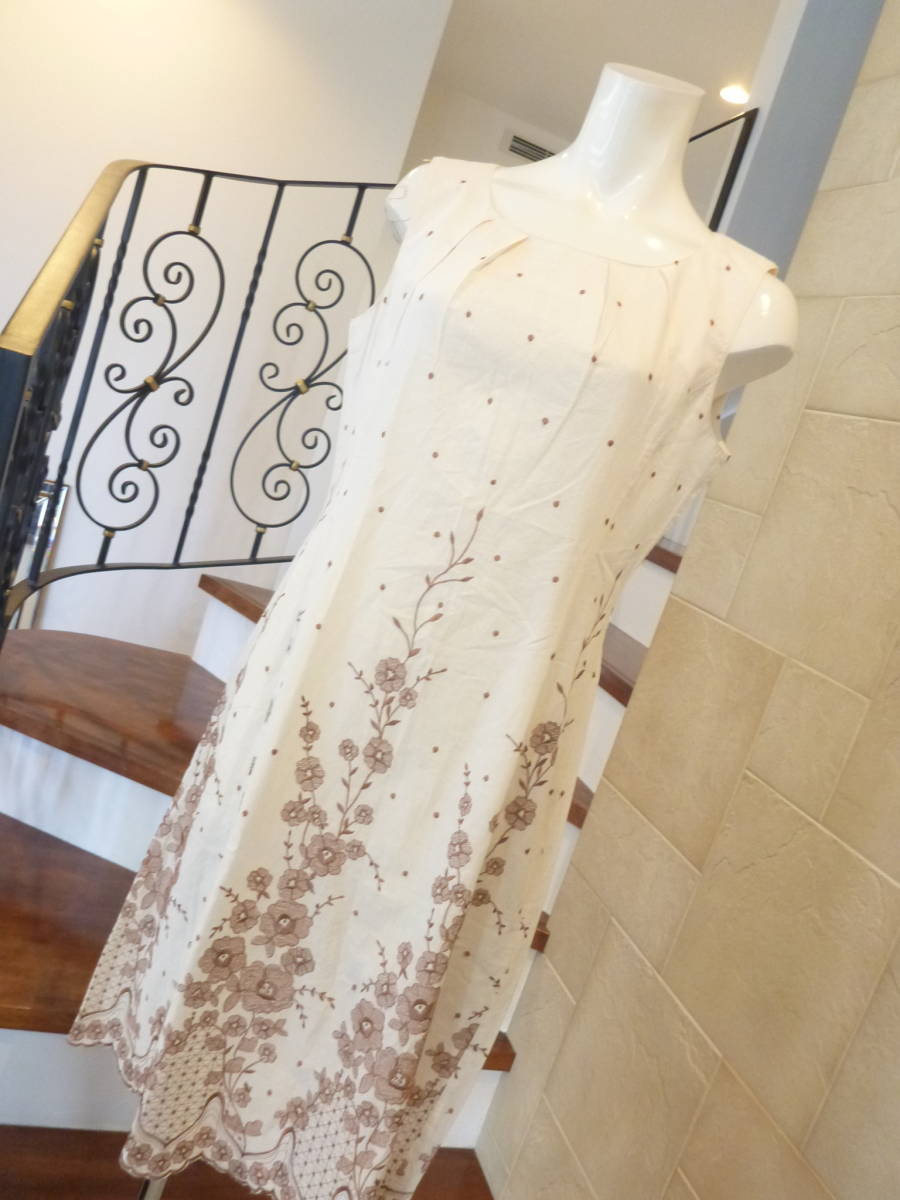 美品 La.SUMER★アイボリー×茶刺繍 ワンピース 40 L相当拍卖