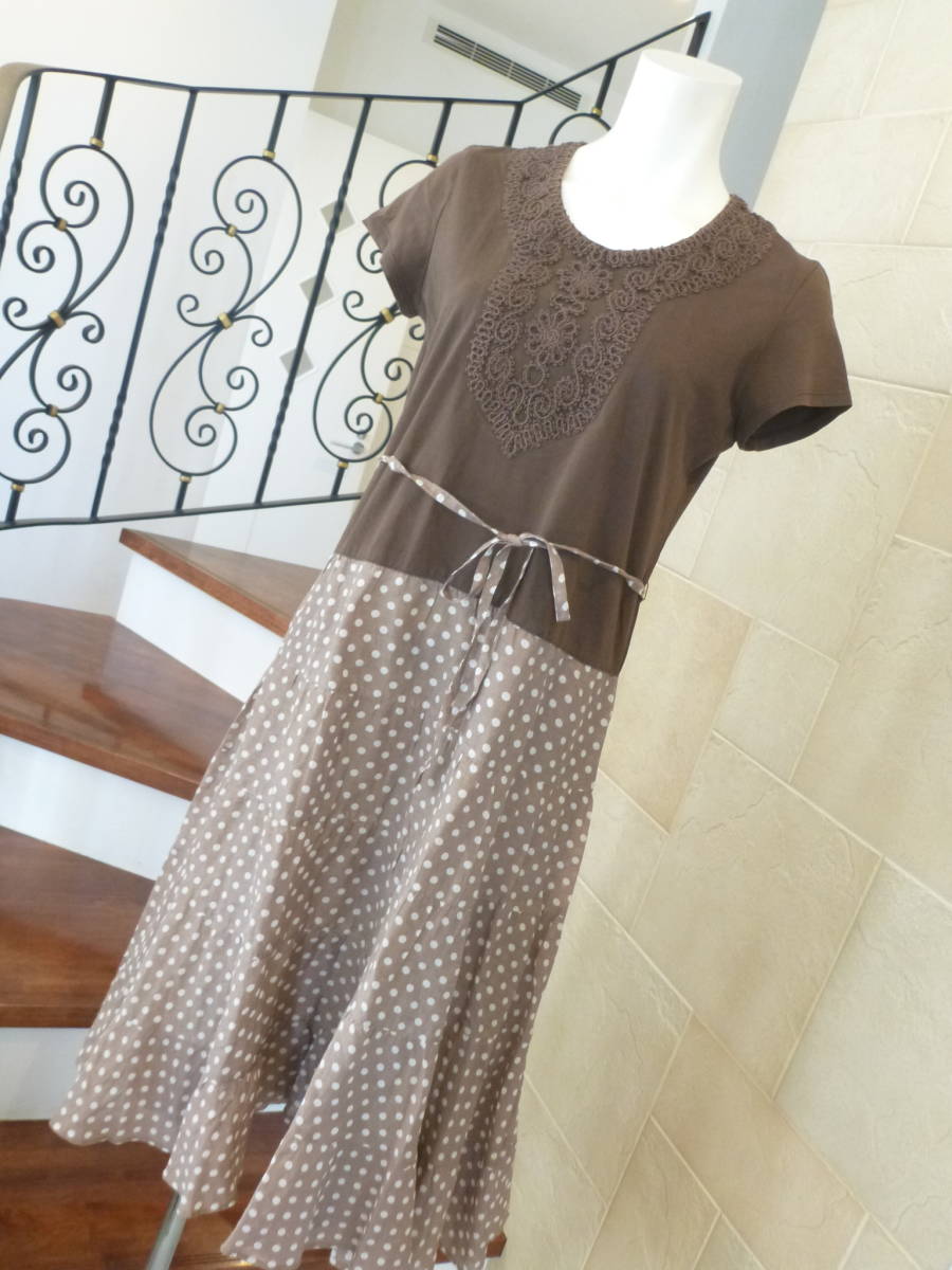 美品 M.A. ★茶刺繍×白 ドット柄 ワンピース 40 L相当拍卖