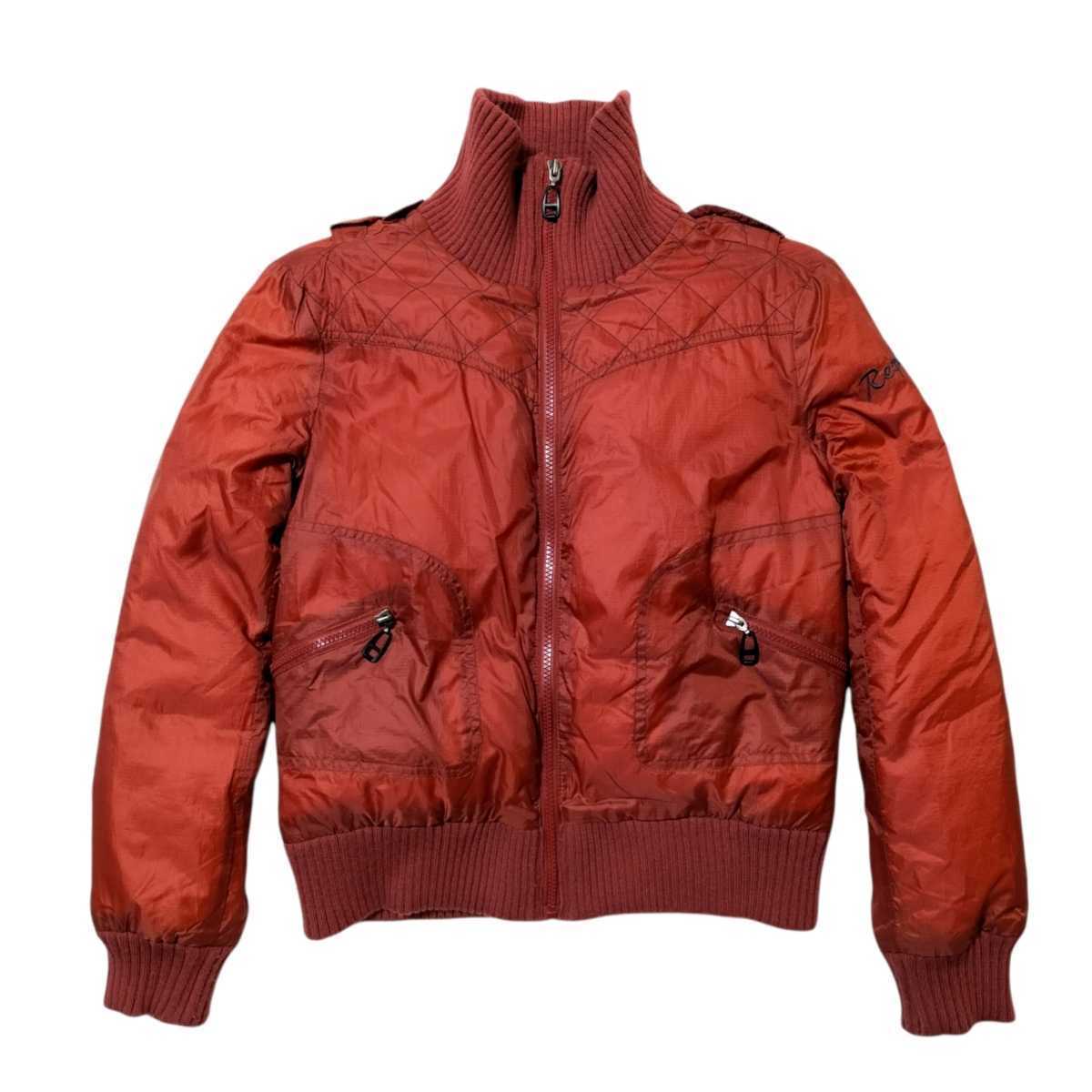 【人気ブランド】Replay リプレイ ダウンジャケット レディース Mサイズ ダウン90% フェザー10% レッド 内側ビッグロゴ 左肩刺繍ロゴ拍卖