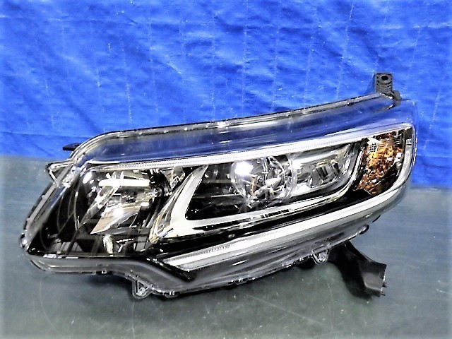 3184 フリード GB5 GB6 左ライト LED W2172 美品拍卖