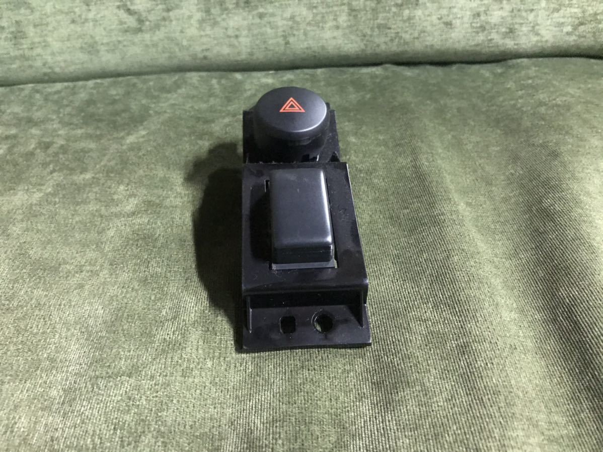 日産 セレナ c25 ハザードスイッチ拍卖