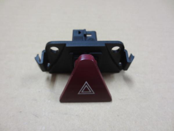 ★2005年 プジョー307CC GH-A307CC ハザードスイッチ 送料込み★拍卖