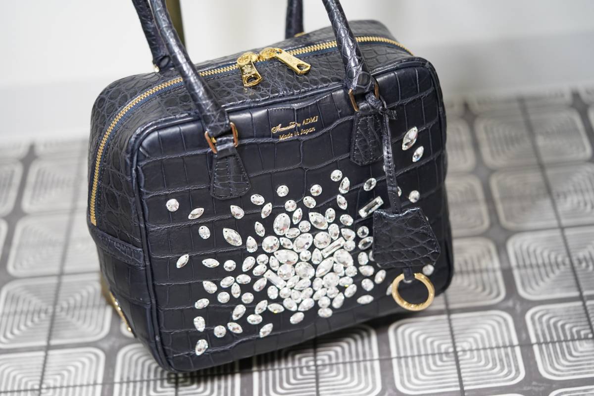 アクセソワ・ドゥ・マドモワゼル AccessoiresDeMademoiselle(ADMJ) - クロコダイル×スワロフスキークリスタル ダークネイビー 即決 本物拍卖