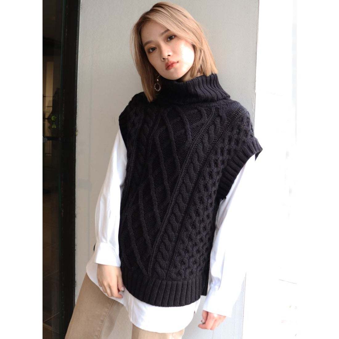 MURUA★ムルーア★バックオープンベストドッキングシャツ★サイズF 1029-3拍卖