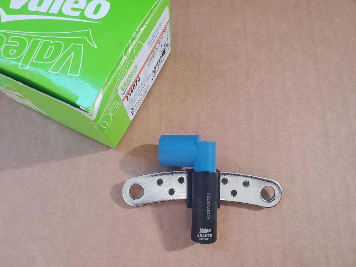 クランクセンサー☆Valeo 254070☆RENAULT 8200647554☆ルーテシア クリオ カングー メガーヌ セニック エスパス ルノー他☆新品未使用拍卖