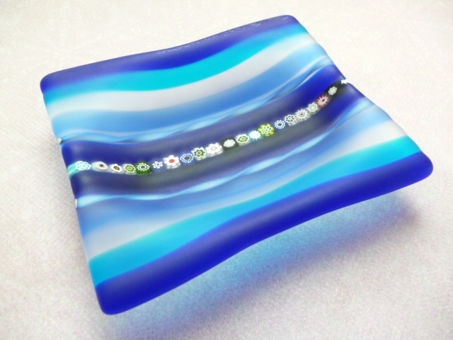 β Venetian murano glass ベネチアングラス 飾り皿 トレイ β ムラーノ 皿 小物入れ ヴェネチアン ベネチアンガラス お皿 ベネチアン拍卖