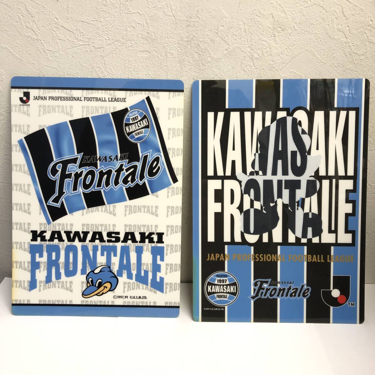 下敷き FLAGS TOWN「サッカー Jリーグ:川崎フロンターレ 2枚組」 サイズ:約25.5×18.2cm 文房具 グッズ 中古拍卖