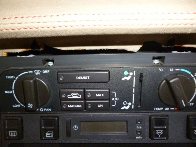 ジャガー XJ/XJ6 XJ40 94年 JLG エアコンパネル (在庫No:008674) (6018)拍卖