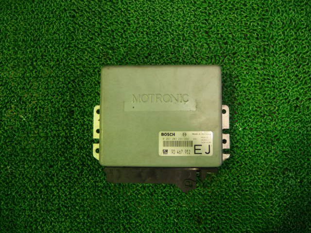 ★ オペル アストラ XD 95年 XD200W エンジンコンピューター (在庫No:24681) (1200)拍卖