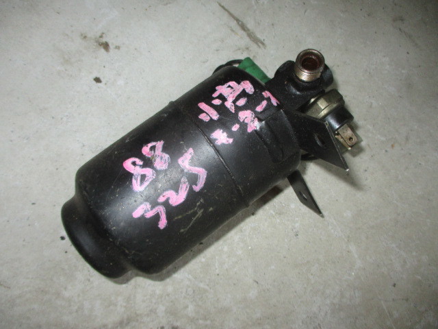 ■BMW E30 325 リキッドタンク 中古 部品取あり AC エアコン レシーバー タンク ドライヤー エバポレーター ブロアモーター R12 ■拍卖