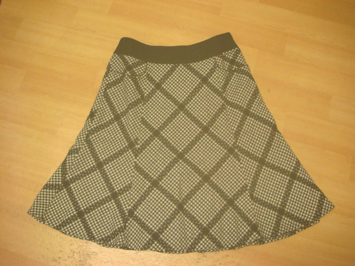 クリアインプレッション 千鳥格子 チェック柄 Aライン ツイード スカート 灰黒系 美品 2拍卖
